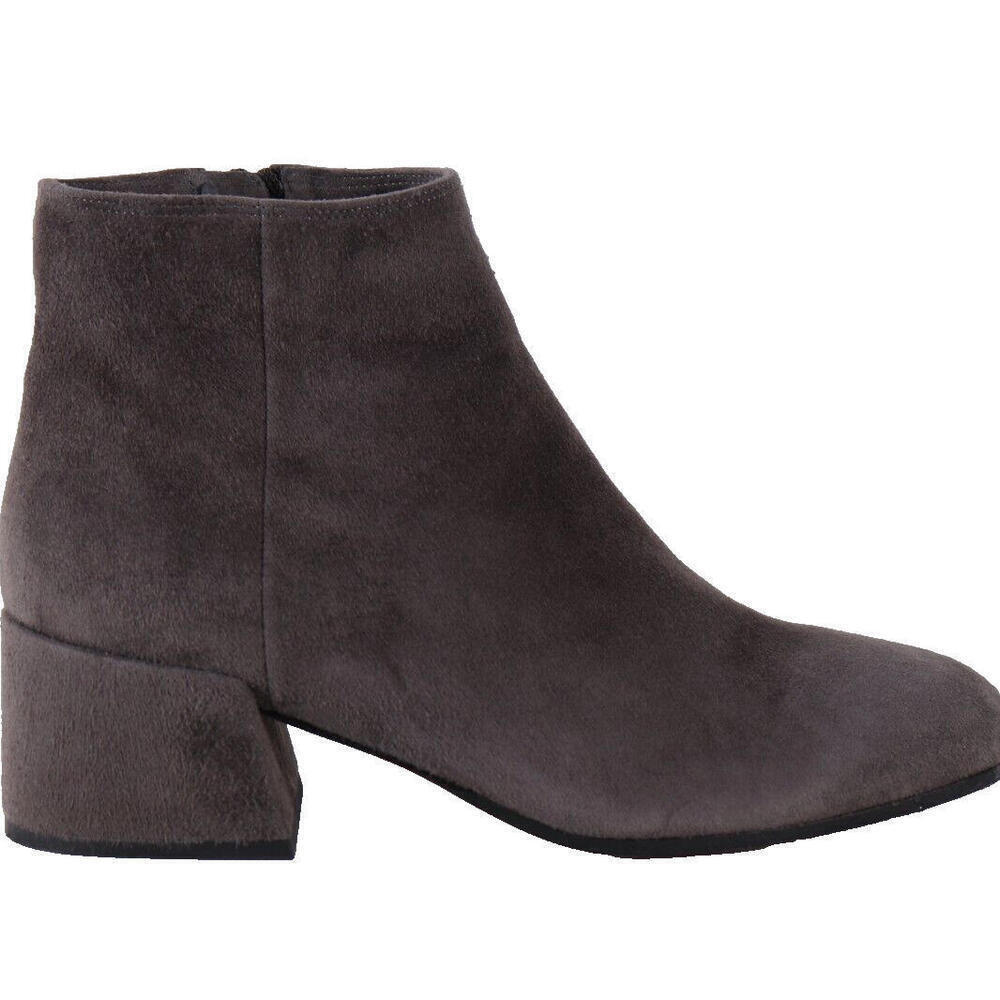 Vince Women's 7 Gray Blakely Bootie Stacked Heel Suede Ankle Boots Side Zip